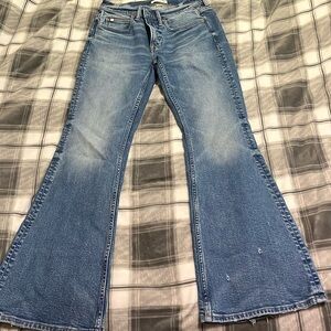 Womens AE premium size 4 low rise flare jean